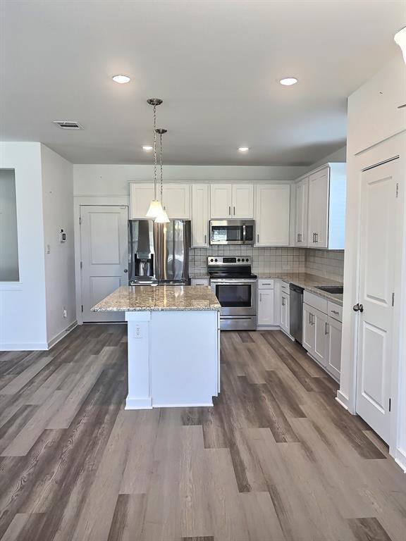 Building Photo - 1100 Terrace View Dr