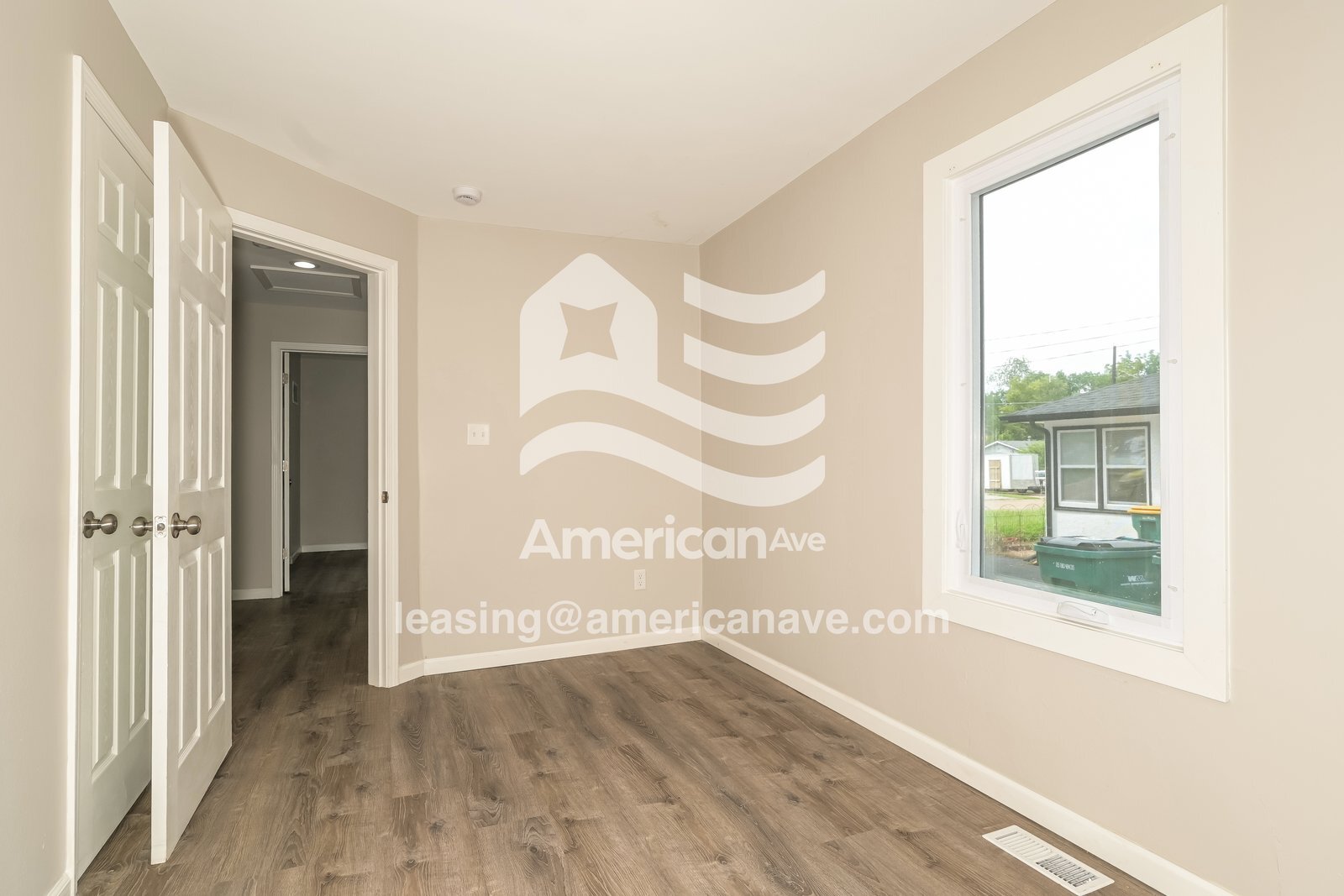 Building Photo - 812 N Elm Ave