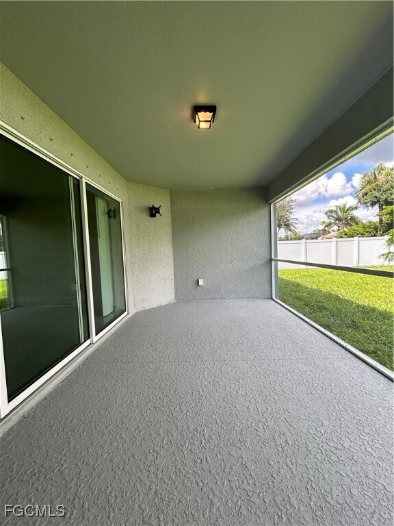 Building Photo - 1202 NW 22nd Ave