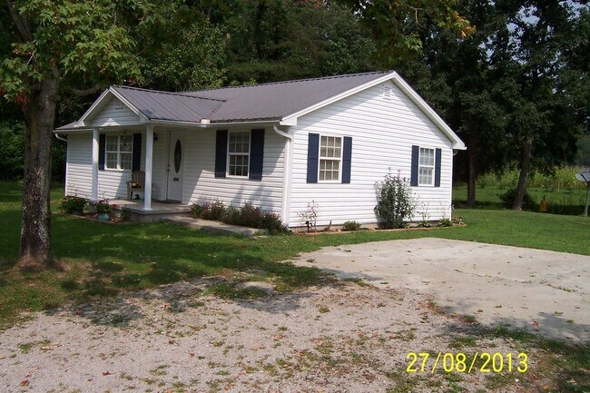 Building Photo - 1325 Red Lick Rd