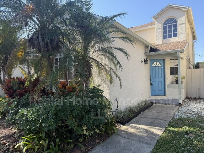 Primary Photo - 772 Olympic Cir