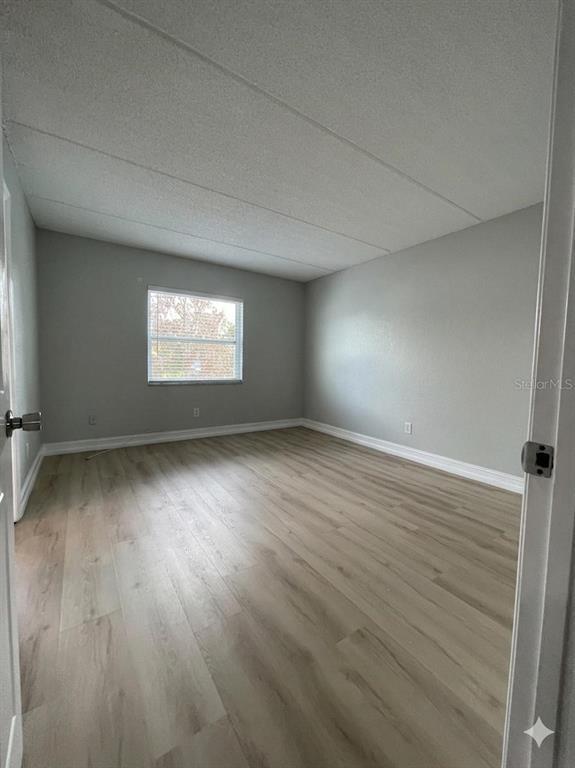 Building Photo - 2835 Somerset Park Dr
