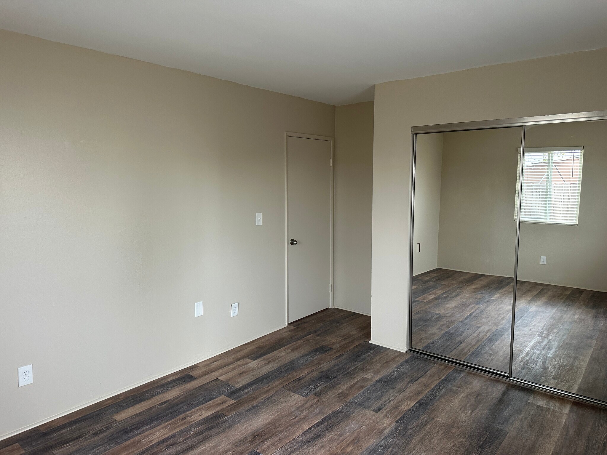 Building Photo - 4337 Susquehanna Pl