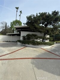 Building Photo - 1140 S Serena Dr