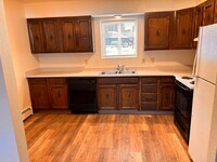 Building Photo - 1916 Beaver Pl