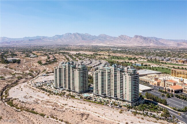 Building Photo - 9101 Alta Dr