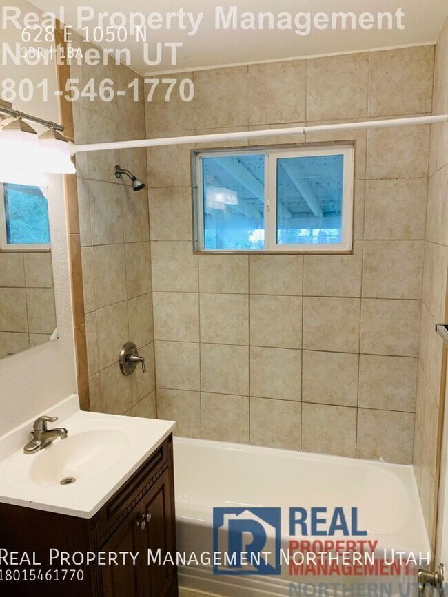 Building Photo - 628 E 1050 N St