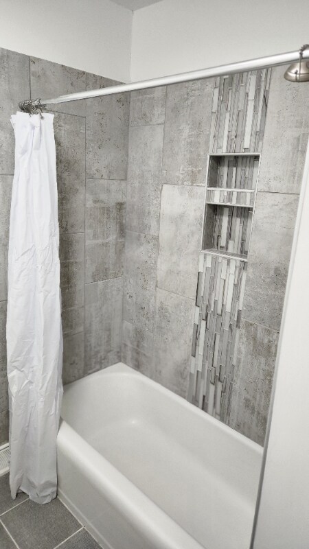 Building Photo - 409 Park Ave