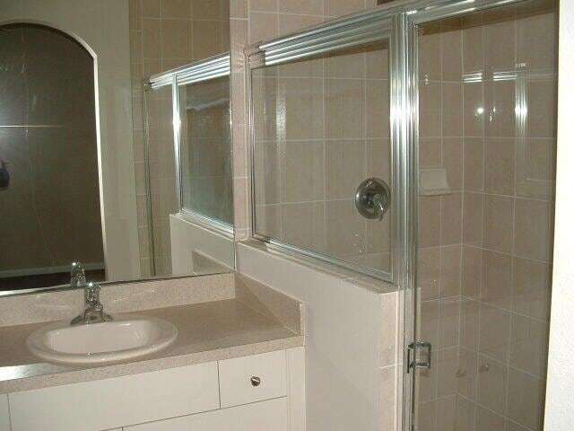 Building Photo - 2904 Hidden Hills Rd