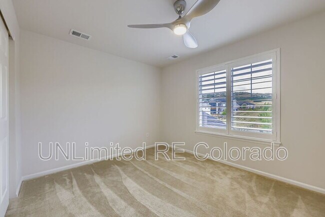 Building Photo - 6782 Petunia Pl