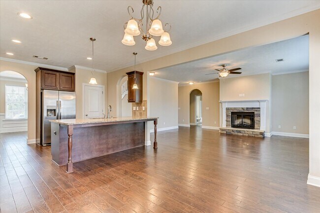 Building Photo - 835 Williford Run Dr