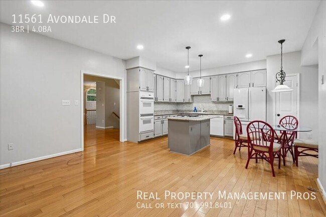 Building Photo - 11561 Avondale Dr