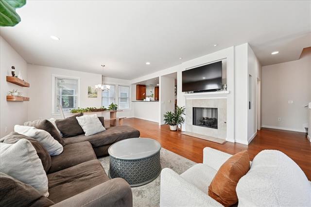 Building Photo - 2608 Thomas Ave