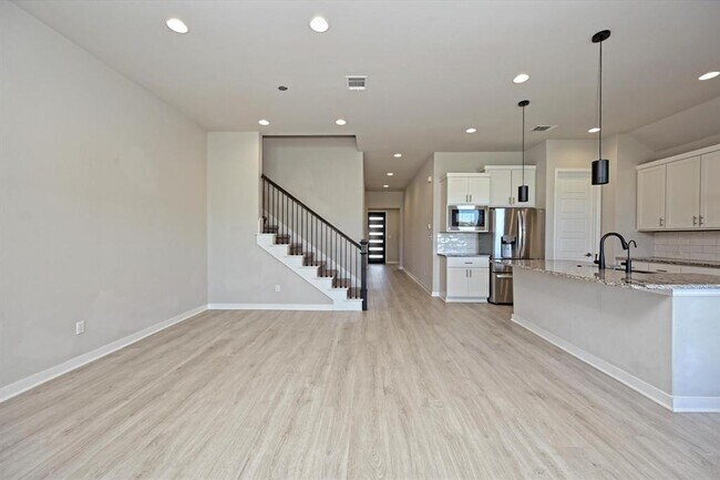 Building Photo - 469 Coyote Crk Wy