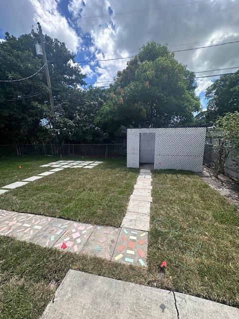 Building Photo - 430 Barnett St