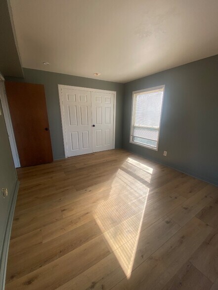 Building Photo - 3725B Morganford