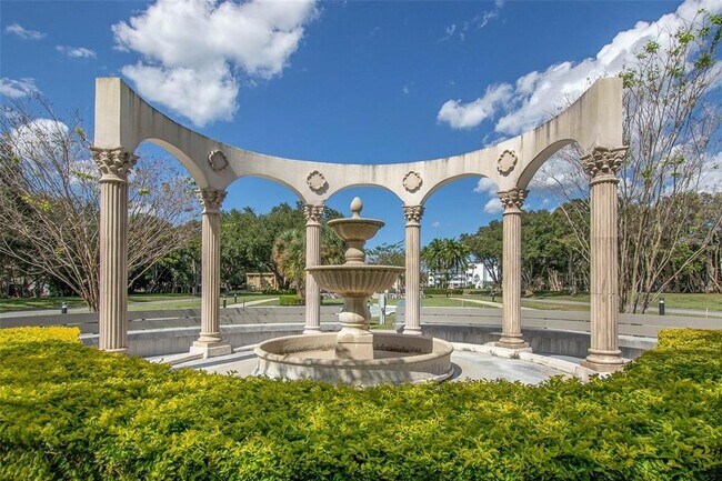 Building Photo - 2462 Brazilia Dr