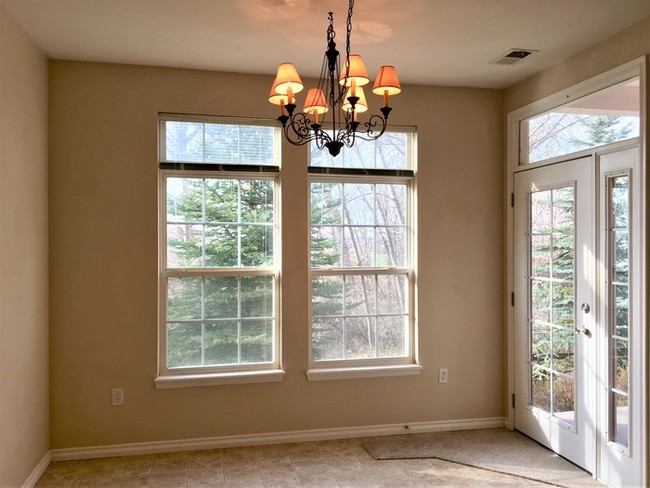 Building Photo - Beautiful Condo in Broomfield