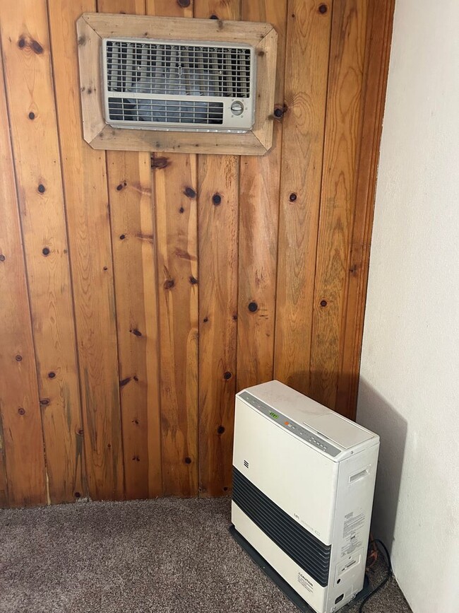 Building Photo - 1 bed/1 bath in Adin CA