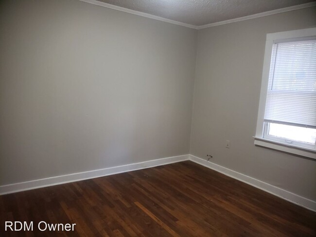 Building Photo - 4 br, 2 bath House - 4207 Truman Ave