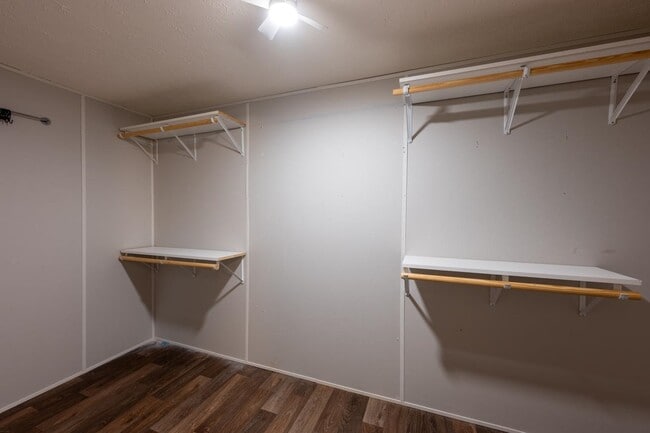 Building Photo - 636 South St