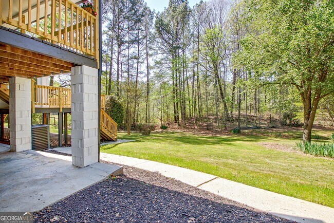 Building Photo - 140 Mary Freeman Rd