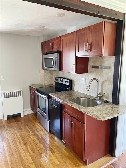 Building Photo - 355 Jefferson Ave