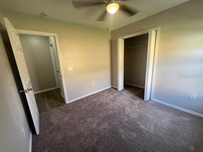 Building Photo - 30936 Burleigh Dr