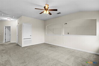 Building Photo - 5621 Bedrock Dr