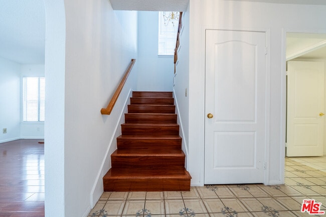 Building Photo - 12023 Stone Gate Way