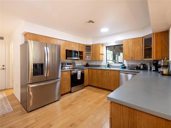 Building Photo - 11824 SW 55th St