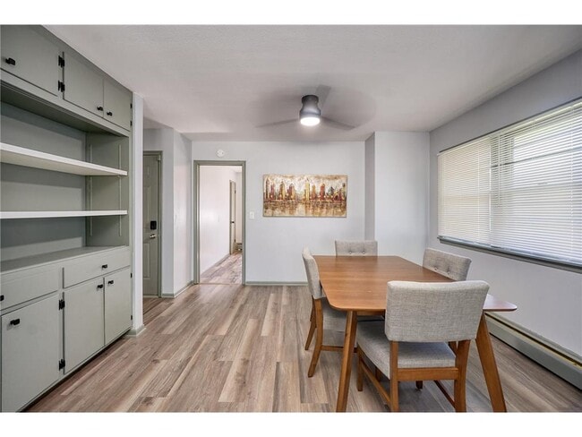 Building Photo - 1284 Snelling Ave N