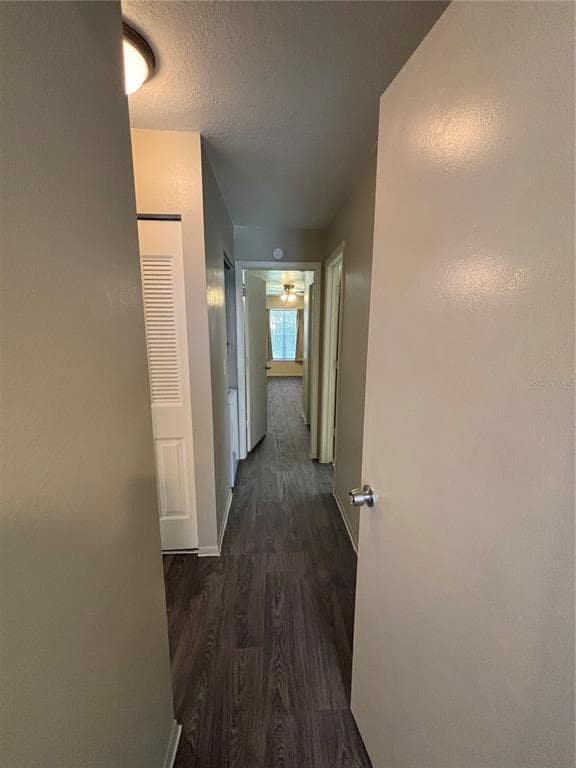 Building Photo - 2850 Westmoreland Ct