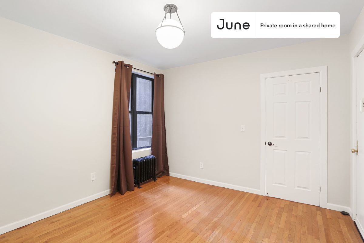 Building Photo - Private bedroom in 2 bed/1 bath Home