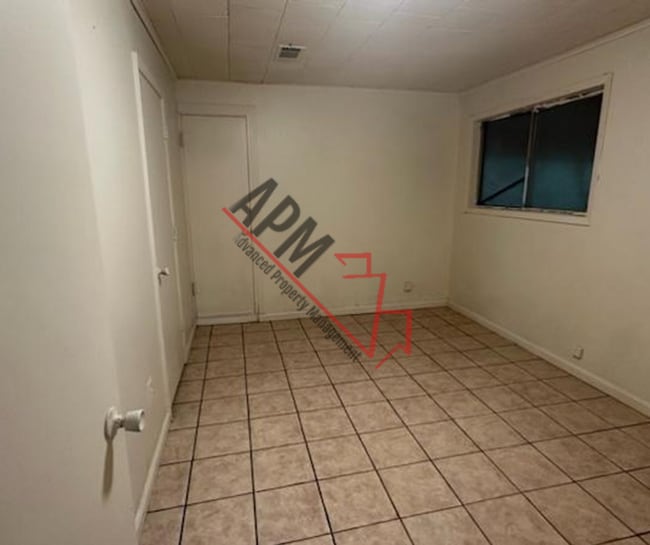 Building Photo - Great 4 bed Family Home