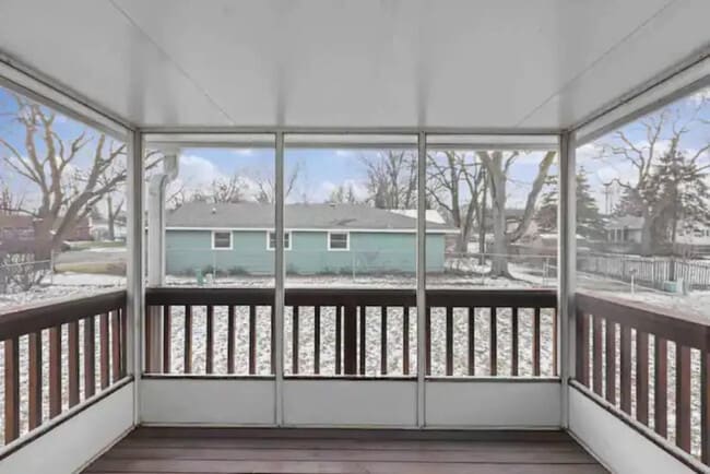 Building Photo - 1523 Bates Ln