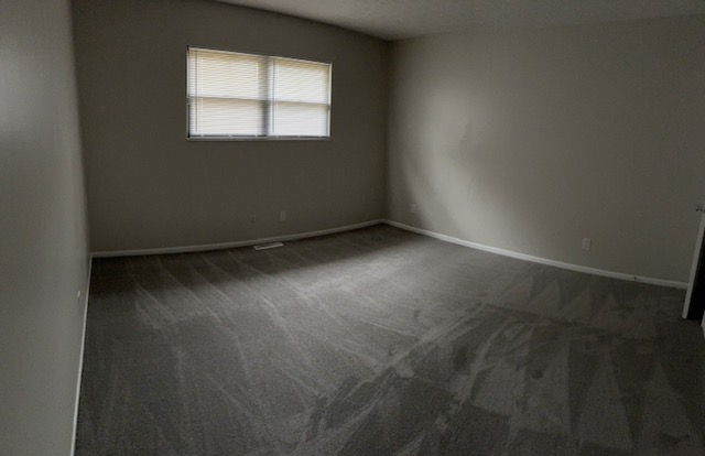 Building Photo - 5787 Ivy Green Ct