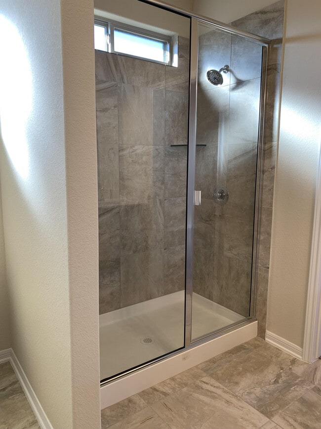 Building Photo - 4728 Fawn Valley Dr