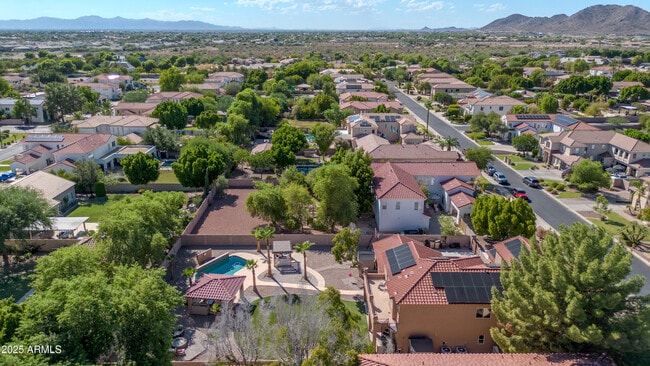 Building Photo - 7149 W Avenida Del Sol