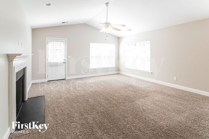 Building Photo - 108 Farm Quarters Dr