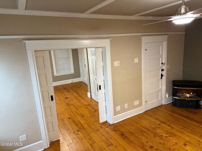 Building Photo - 24-26-26 Penrose Ave