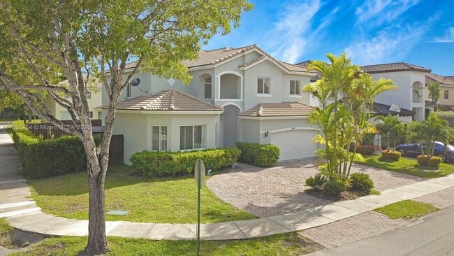 Primary Photo - 1909 SE 22nd Ct