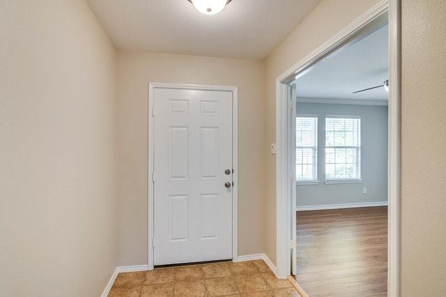 Building Photo - 25 Larkspur Dr