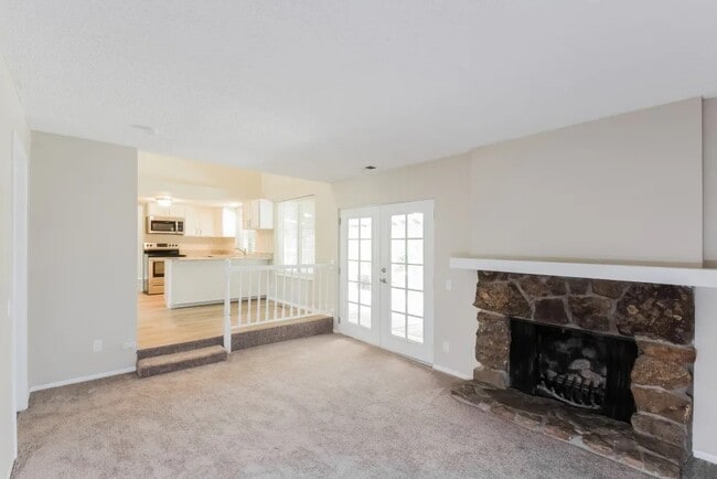 Building Photo - 15807 E Oxford Ave