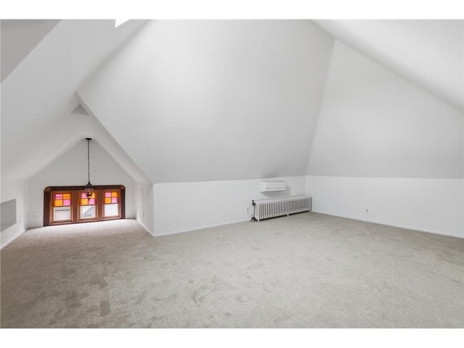 Building Photo - 546 Ashland Ave