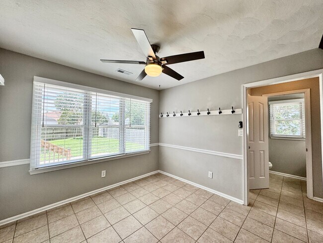 Building Photo - 2309 Cornstalk Ct