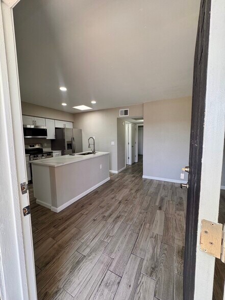 Entry - 4172 N Western Winds Dr