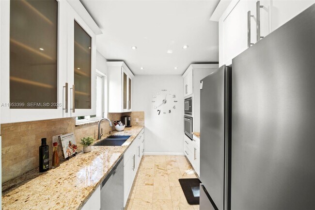 Building Photo - 166 NW 100th Terrace