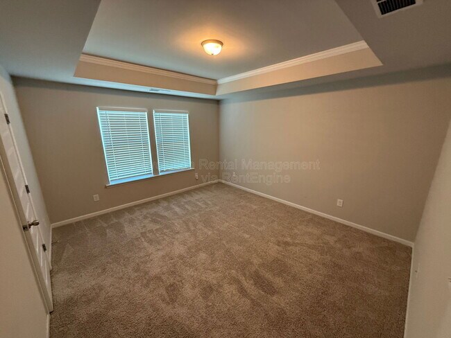 Building Photo - 112 Hunts Ml Cir