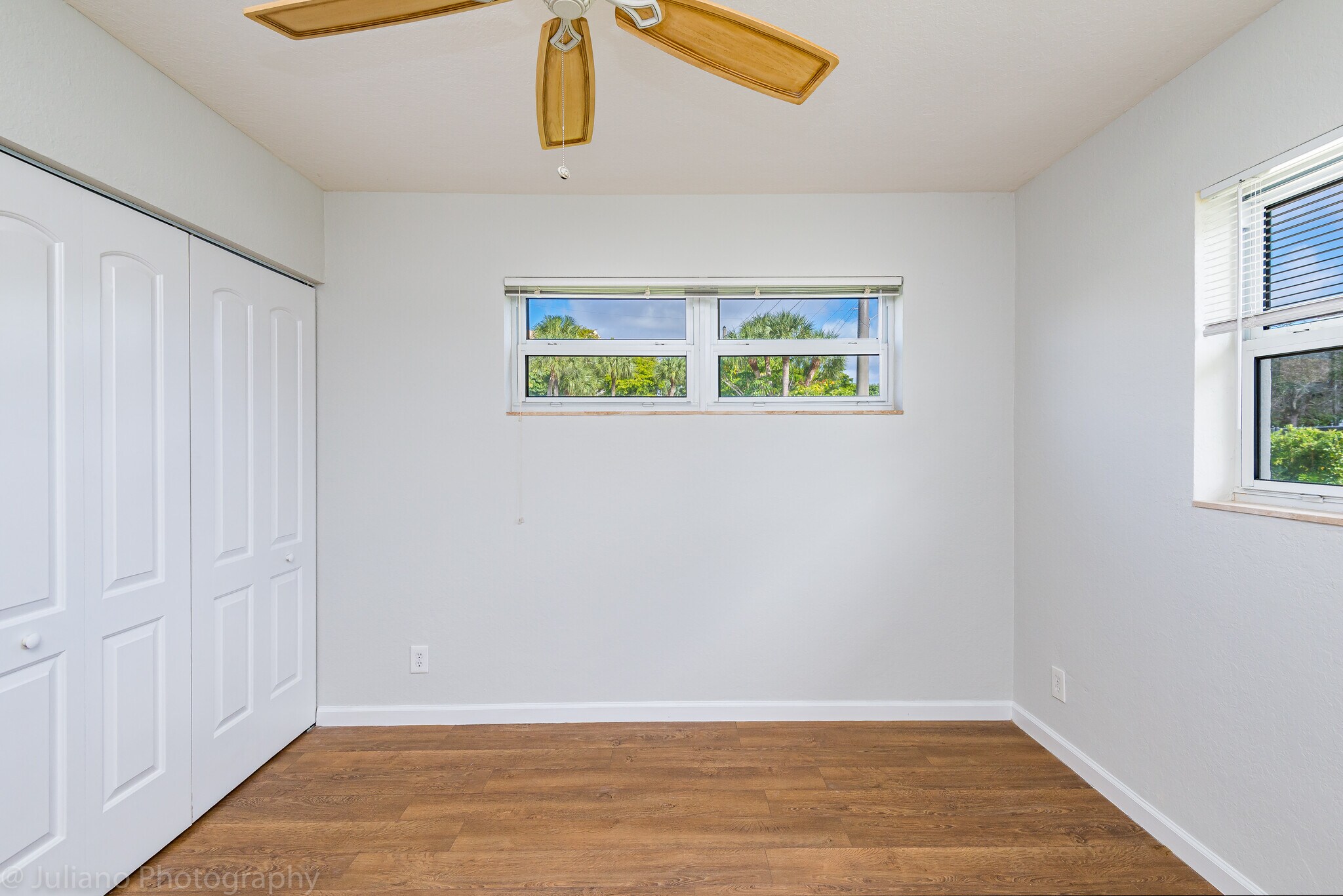 Building Photo - 101 SW 2nd Ave